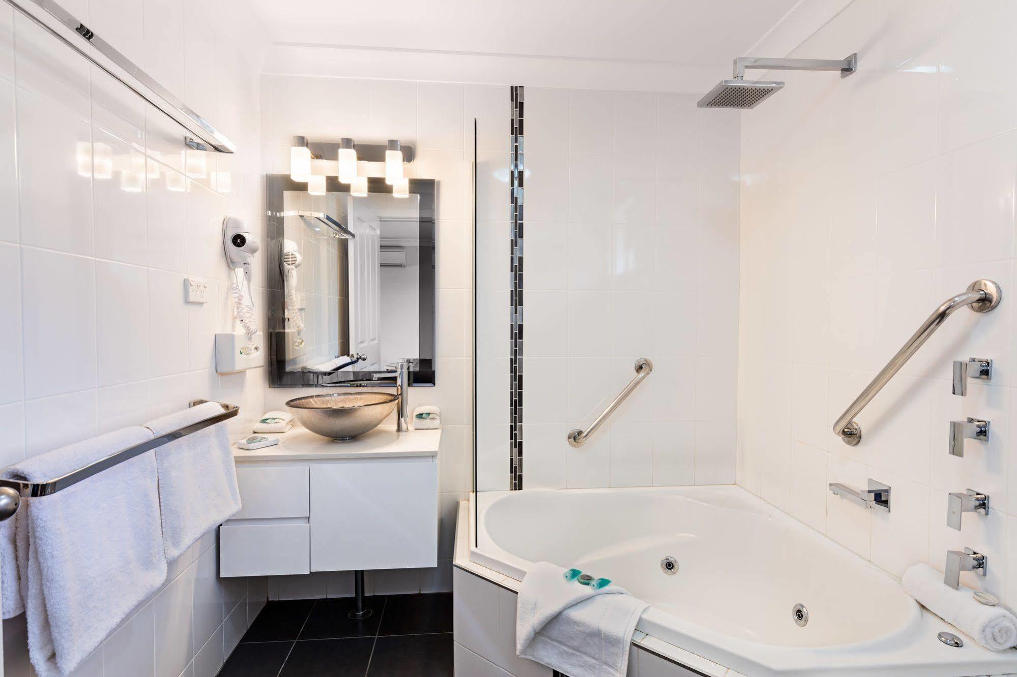 Dolphin Shores Vincentia Bagian luar foto