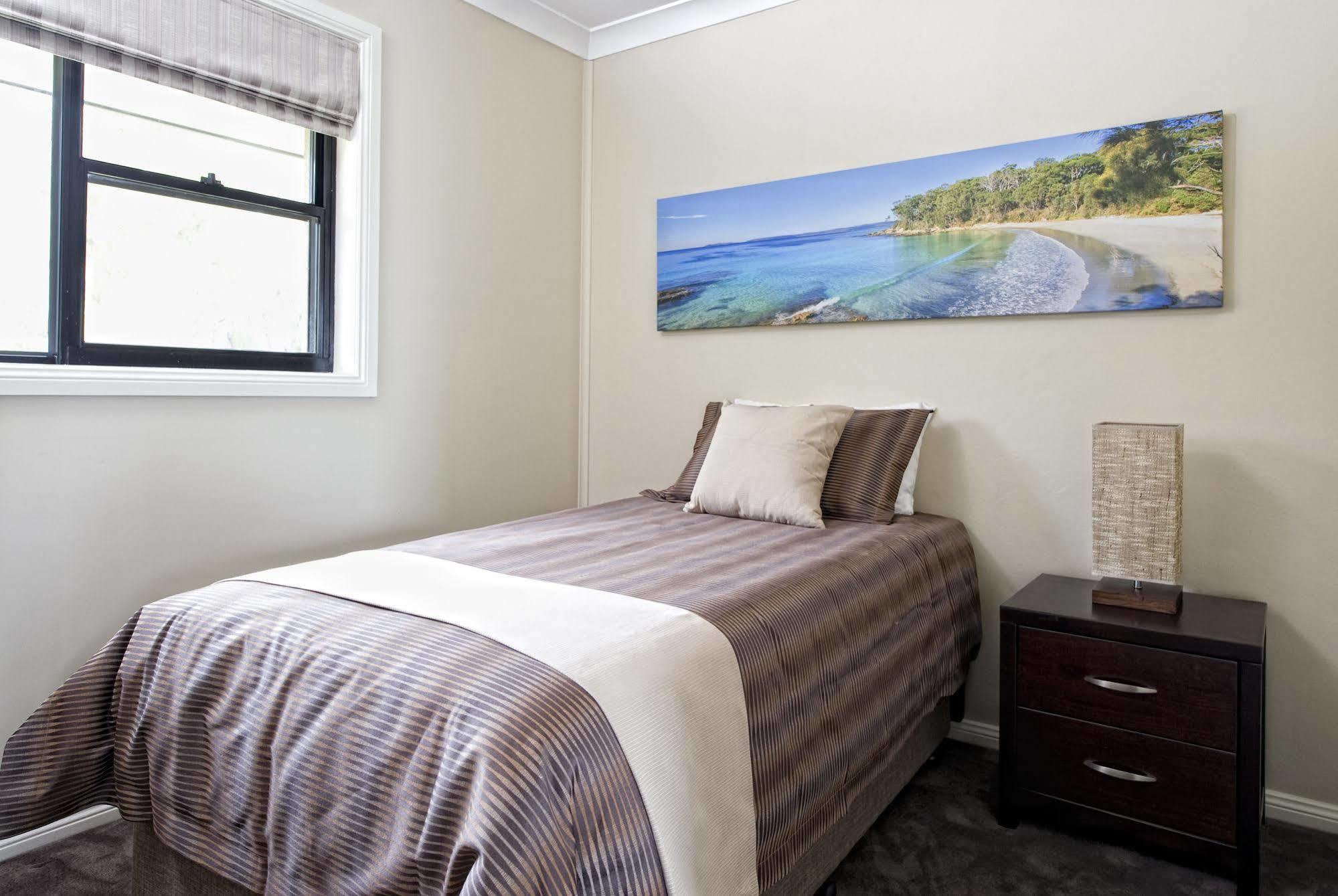 Dolphin Shores Vincentia Bagian luar foto