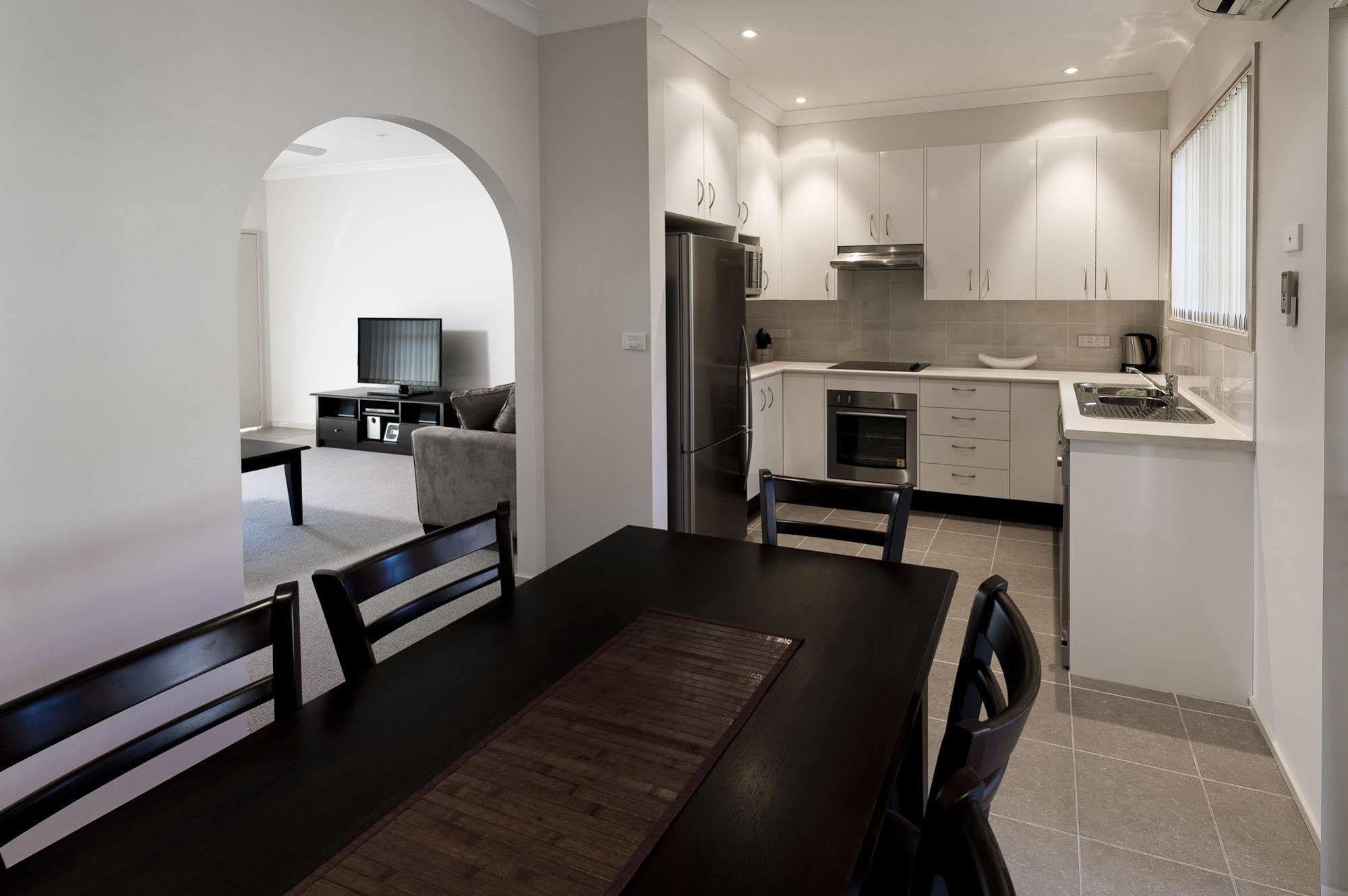 Dolphin Shores Vincentia Bagian luar foto