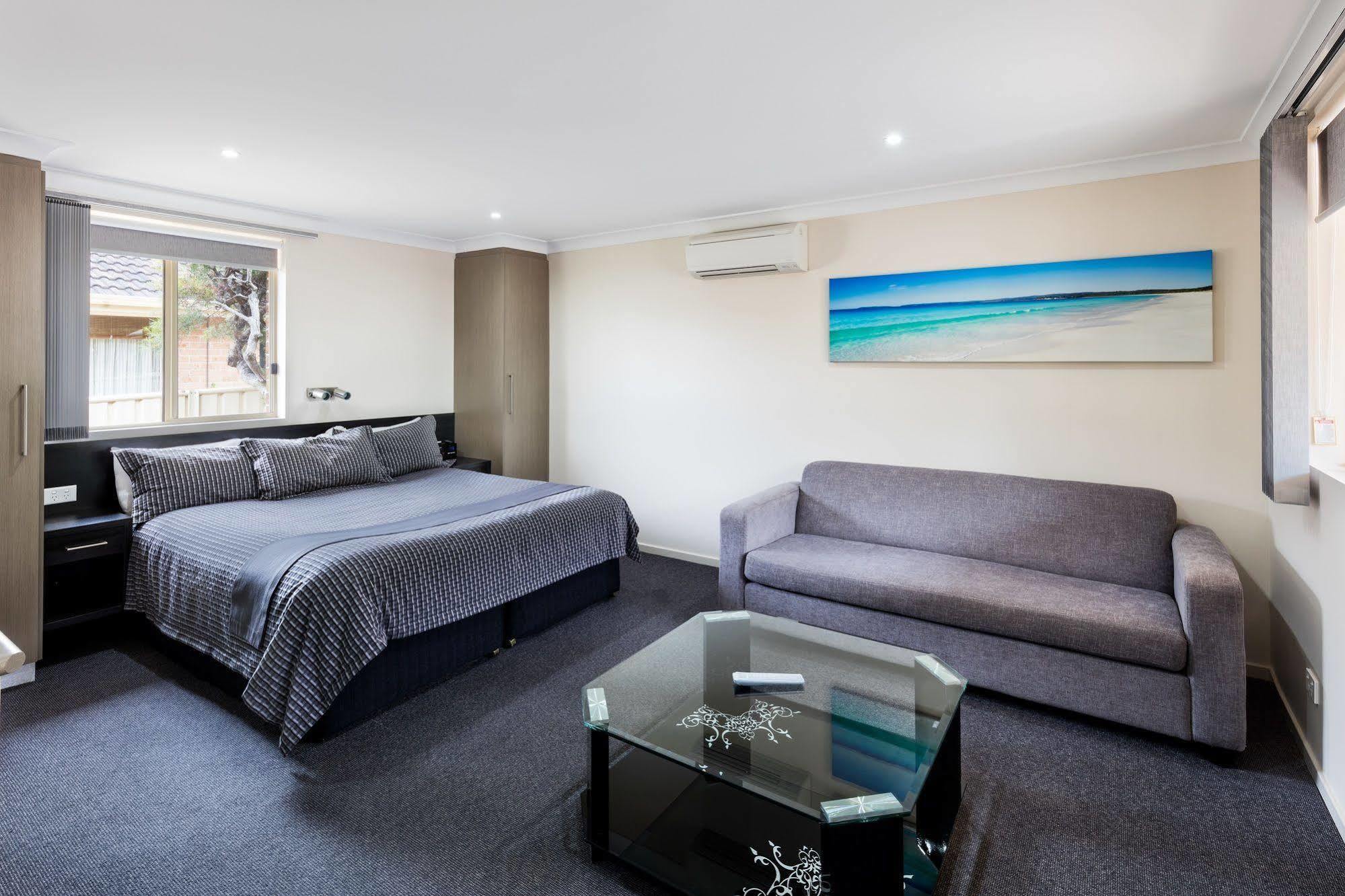 Dolphin Shores Vincentia Bagian luar foto